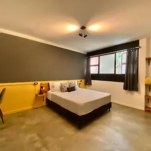 https://casa-mosaiko-primer-parque.colombiamedellinhotels.com